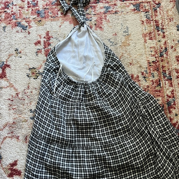 Abercrombie never been worn halter dress - Picture 4 of 5